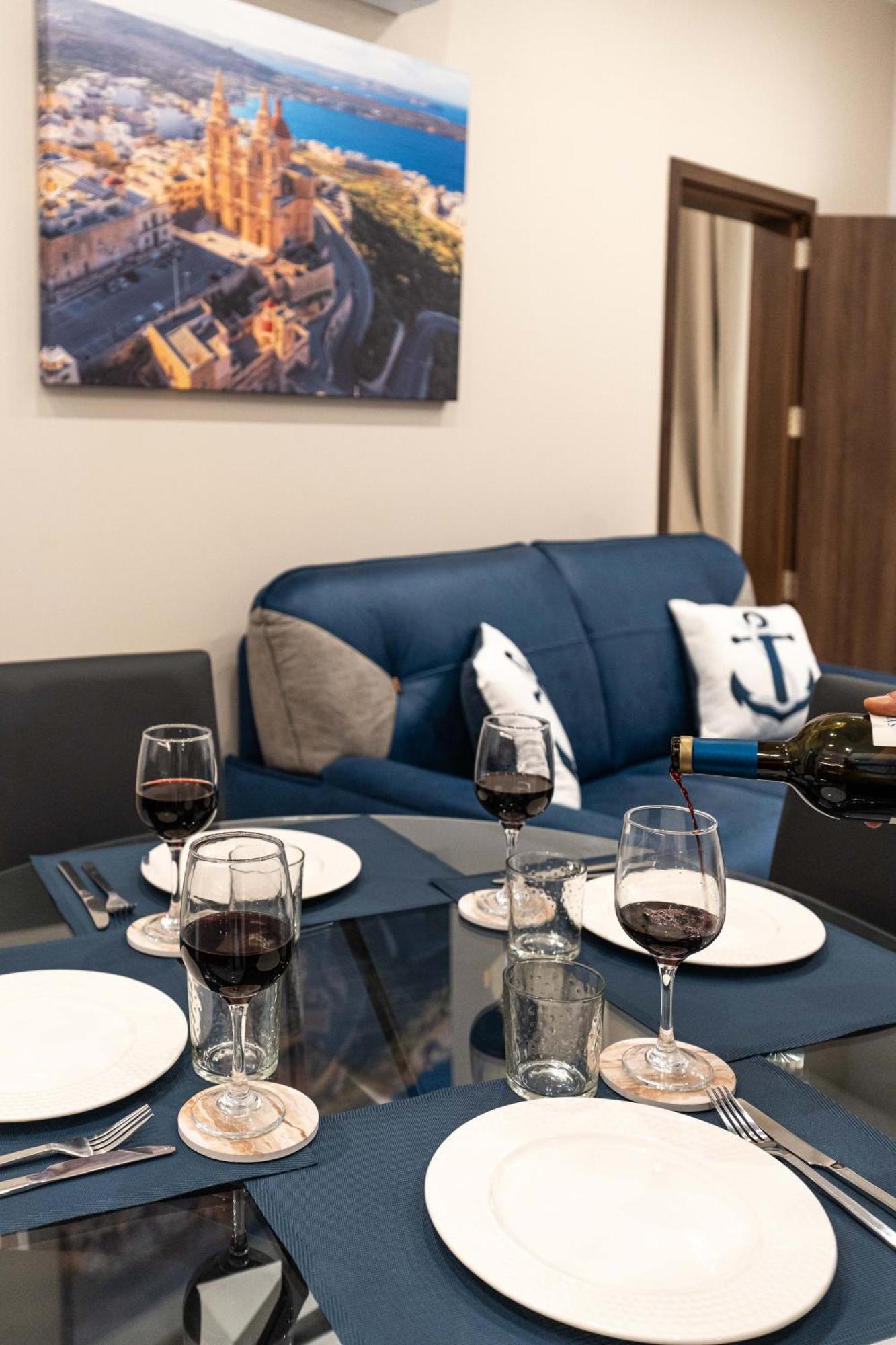 Aloha - Village Apartment 2 Bedroom In 梅利哈 外观 照片